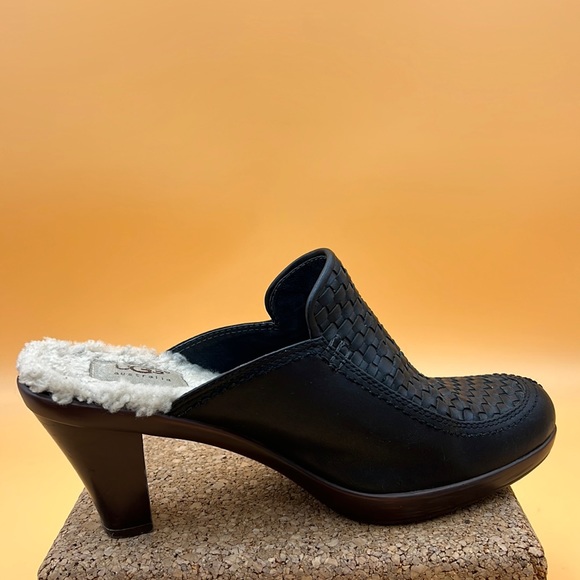 UGG Shoes - UGG | Leather Clogs